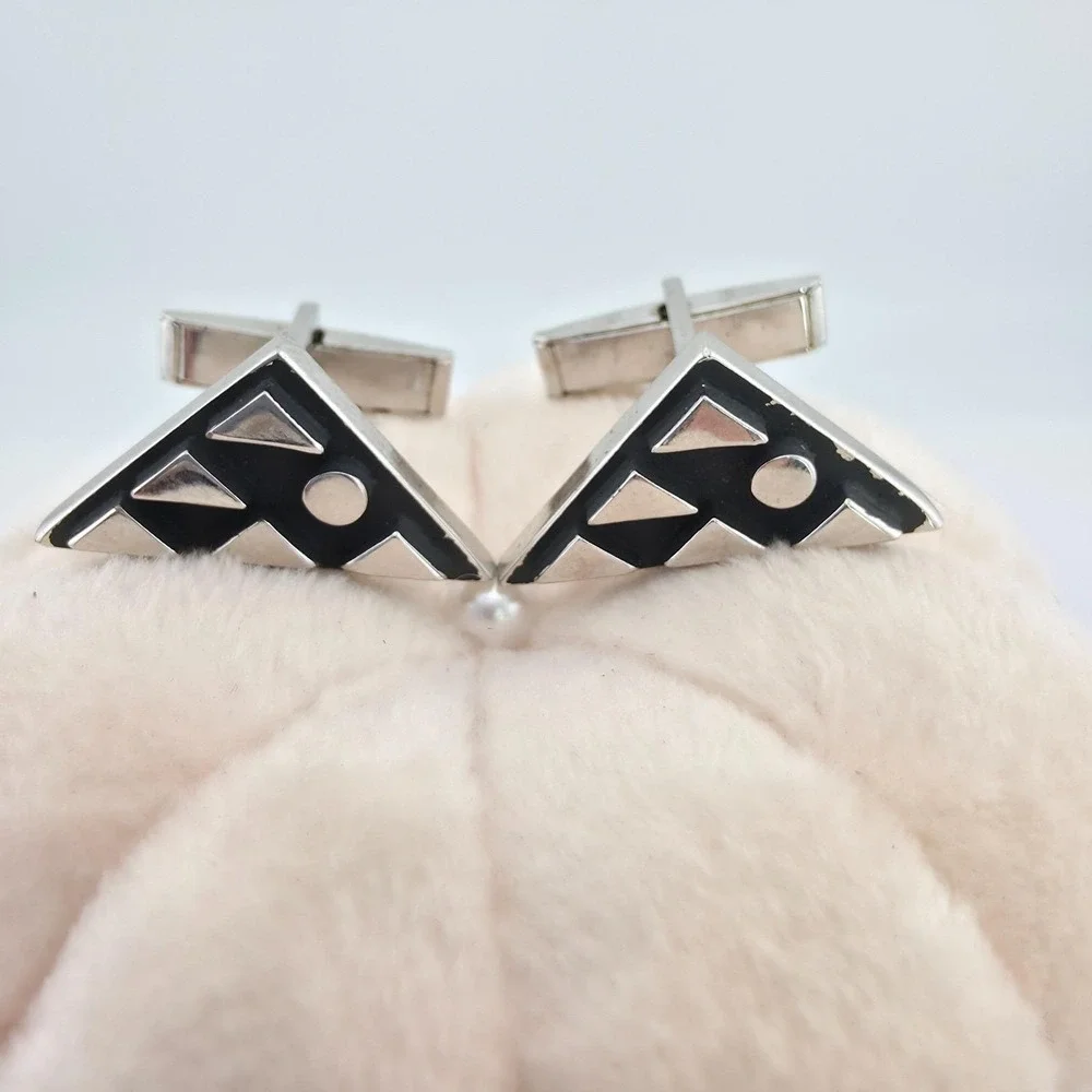 Vtg Triangular Cufflinks 3D Geometric Pattern Black Champlevé Enamel Silver Tone